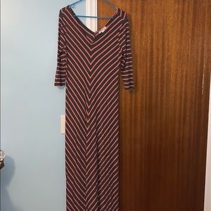 Motherhood Maternity Maxi